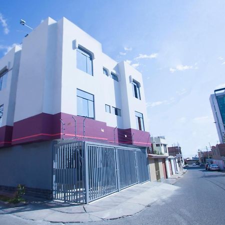 Hostal Vasco Tacna Ngoại thất bức ảnh